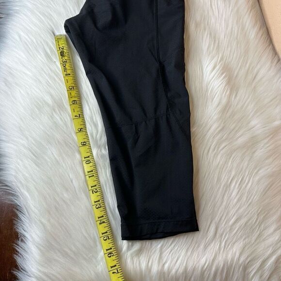 Athleta Dobby Be Free Knicker Capri Black Size XS - Picture 6 of 11